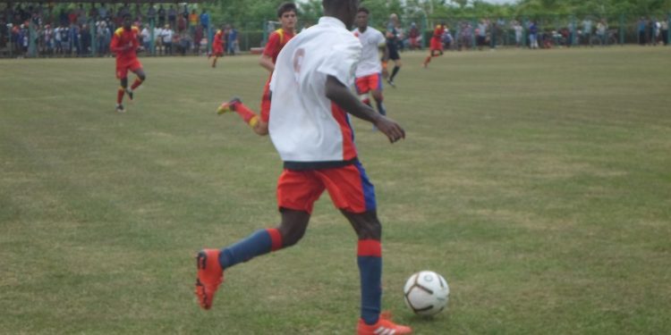 Fútbol artemiseño a un paso de la gloria