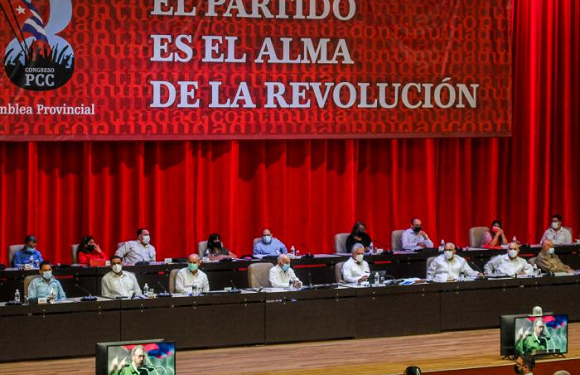 Los principales problemas que tiene que enfrentar nuestra población en su vida cotidiana tenemos que resolverlos desde el Partido