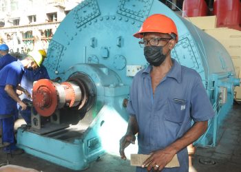 Encontrar las soluciones demandadas en el menor tiempo posible es una premisa del equipo que lidera Adelkis