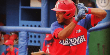 Carlos de la Tejera bateó de 12-6 ante el excelente cuerpo de lanzadores pinareños
