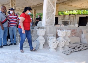 Dekoyaki presta servicios de montaje y trabaja en objetos de obra en La Habana y Artemisa / Fotos: Otoniel Márquez