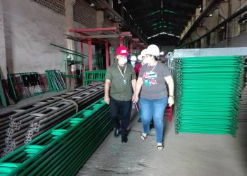 Unos 180 centros de interés económico, político y social, y comunidades, recorrieron los visitantes, organizados en varios grupos de trabajo