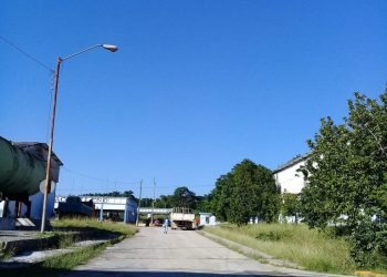 La Unidad Empresarial de Base (UEB) Gases Artemisa detiene su planta de acetileno, para darle un mantenimiento general