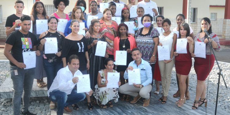 Nueva promoción de futuros dirigentes