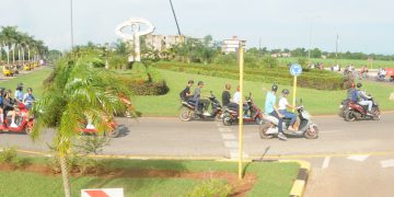 Bicicletas, patines y motos por la soberanía