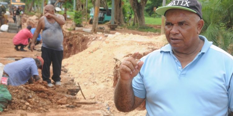 Alberto reconoce el compromiso de sostener en el tiempo esta obra de gran inversión / Foto: Otoniel Márquez