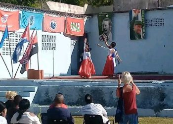 En Caimito el 26 aplaude en su 69