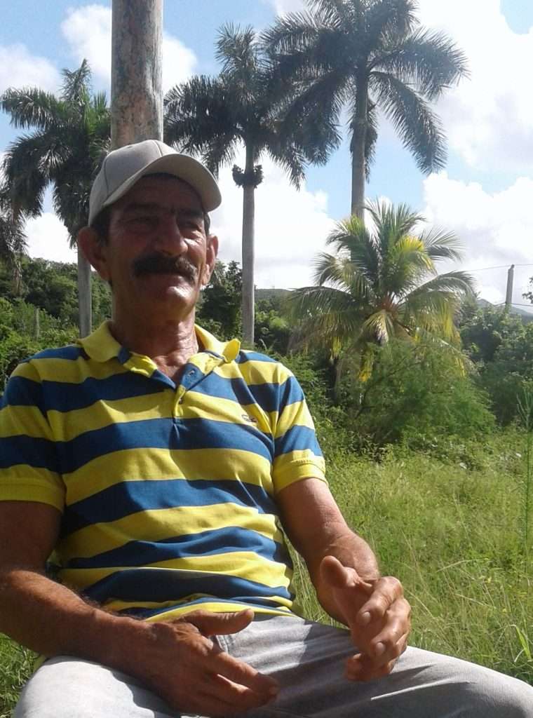 “Fue un poco difícil hablar con él, porque me impresionó mucho. Yo no estoy muy chiquito y, cuando le di la mano al Comandante, la sostuve a la altura de mi pecho”, recuerda Miguel A. Hernández