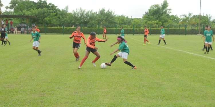 La magia del centro del campo ha de servir más balones para convertir en goles