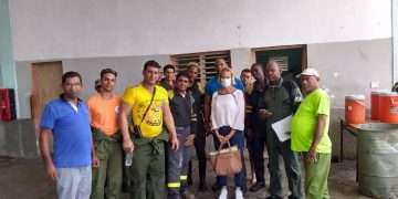 Desde Caimito llega ayuda hasta el comando 1, de la ciudad de Matanza. Foto cortesía de la entrevistada.