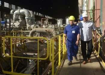 El mandatario destacó la labor intensa de los trabajadores electroenergéticos, para recuperar, en el menor tiempo posible, la capacidad de generación. Foto: Estudios Revolución