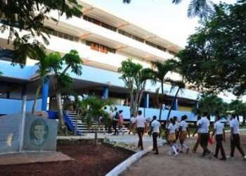 A las aulas con estirpe de campeones