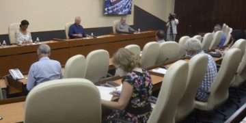 Reunión de expertos y científicos para temas de Salud, y la del Grupo Temporal de Trabajo para la prevención y control de la covid-19. Foto: Estudios Revolución.