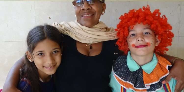 Esperancita (al centro) nació para la Cultura / Foto: Yusmary Romero