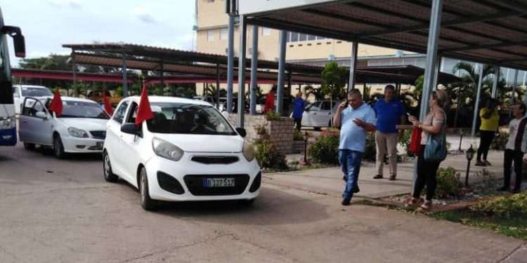 Parten a Pinar de Río trabajadores eléctricos de Artemisa