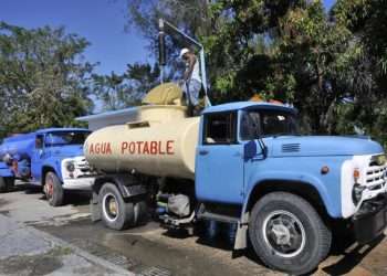 El agua, aún con afectaciones
