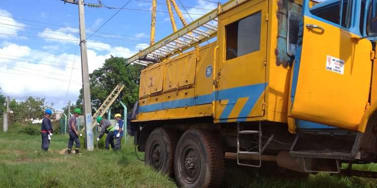 brigadas-linieros-holguin