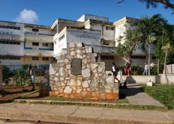 secundaria-manuel-valdes