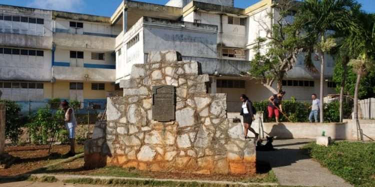 secundaria-manuel-valdes