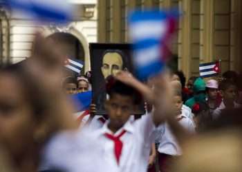 marti-celebracion-calles-habana (6)