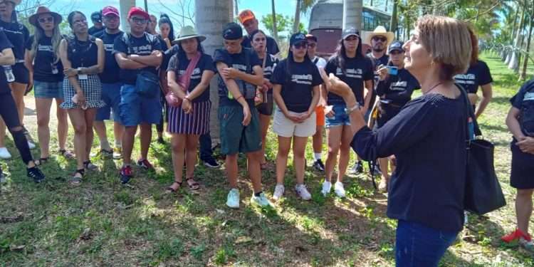 Danza e historia se unieron en Angerona