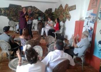 Novedades de Unicornio en Feria del Libro en Artemisa