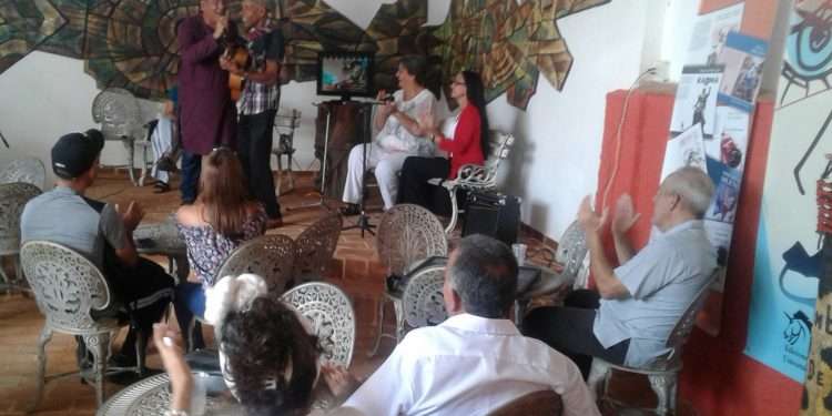 Novedades de Unicornio en Feria del Libro en Artemisa