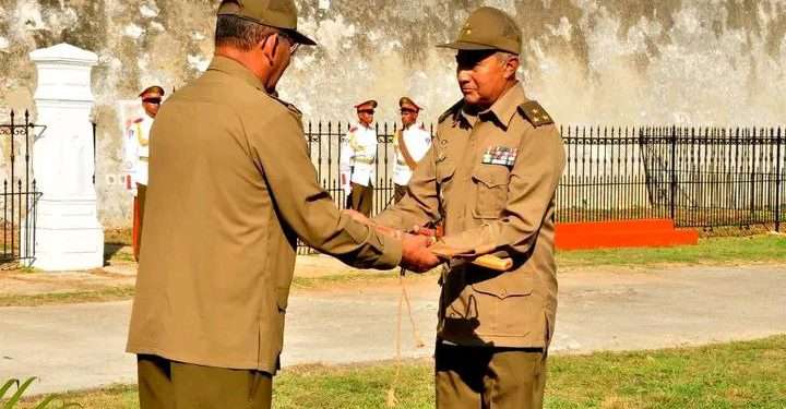 Garcés está entre las doce personalidades y cinco instituciones que recibieron el galardón.