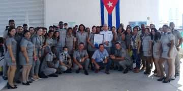 Jóvenes aduaneros con un gran sentido del deber