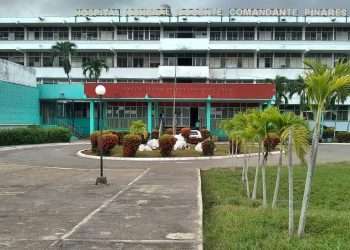 Hospital Comamdante Pinares