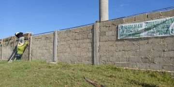 Cerca-perimetral-Rehabilitacion-piscina-San-Cristobal