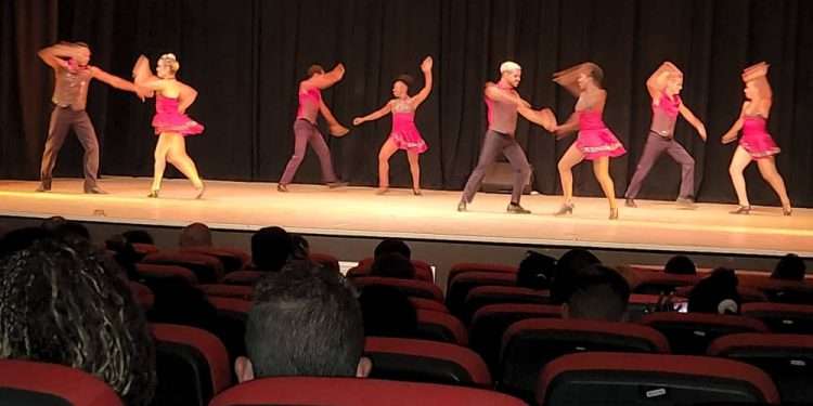 Bailes de siempre en Artemisa Mestiza