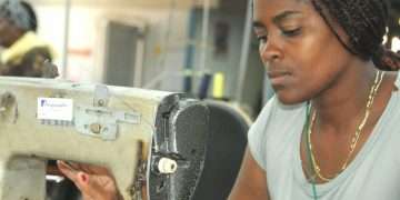 Sin manos de mujer, no hay país