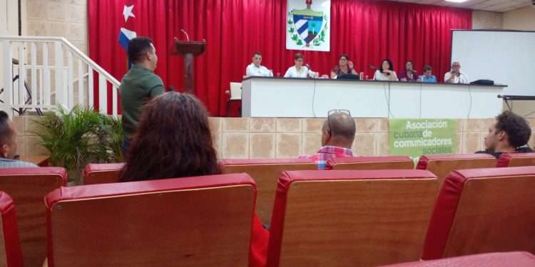 Desarrollo y comunicación en armonía