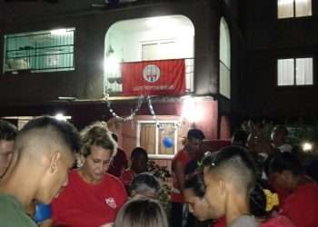 ¡Que sigan cumpliendo años… rejuvenecidos!