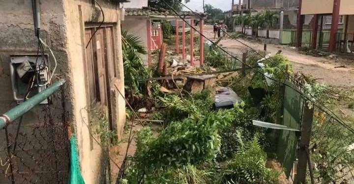 El barrio «La Loma» perjudicado tras tornado en la localidad de Playa Baracoa