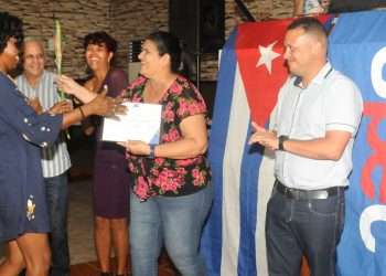 Premian periodismo artemiseño en concurso «17 Enero»