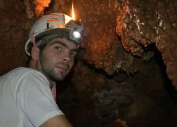 Las aspiraciones de Javier están bien escritas sobre las piedras: concluir el proceso doctoral es una entre tantas