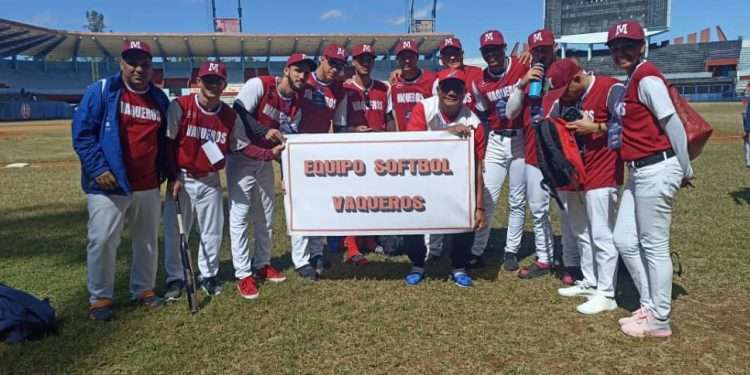 Vaqueros buscan un batazo más largo