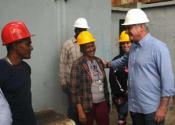 Romper la inercia, la burocracia y acercarse más a la base