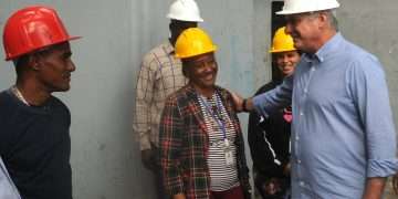 Romper la inercia, la burocracia y acercarse más a la base