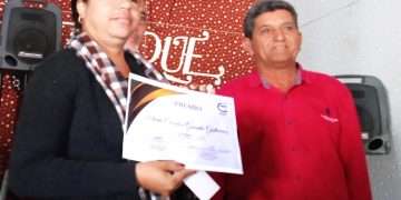 Entregan Premio de Periodismo Económico