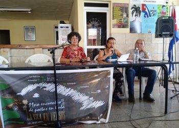 Concluye en Artemisa encuentro de poetas La isla en versos