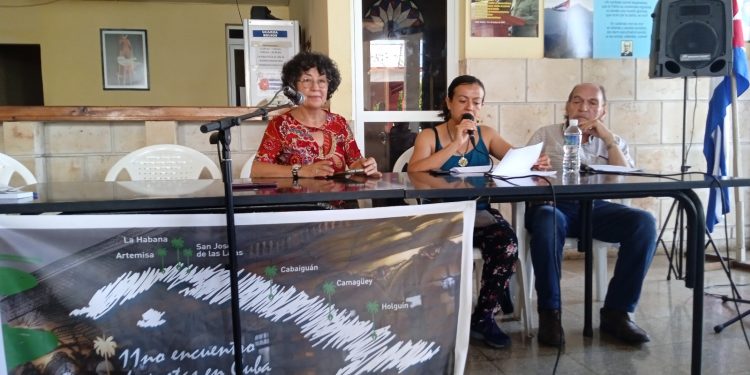 Concluye en Artemisa encuentro de poetas La isla en versos