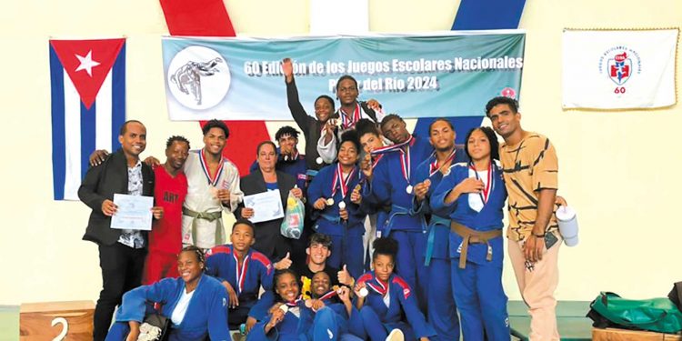 judocas-artemiseños