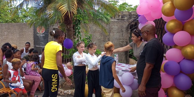 Celebran Día de los Niños en un hogar peculiar