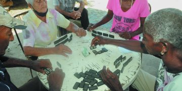 casa-de-abuelos-candelaria