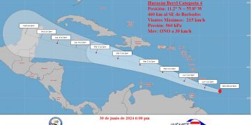 Beryl se aproxima a las Antillas Menores