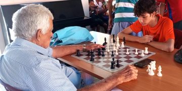 Choque de generaciones en el Torneo de Ajedrez Ada Maria Salgado in Memorian Foto JART