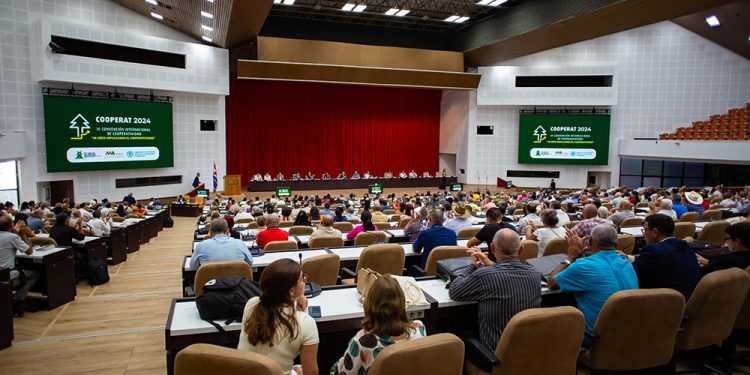 XV Convención Cooperat 2024: El cooperativismo es una alternativa viable al desarrollo 